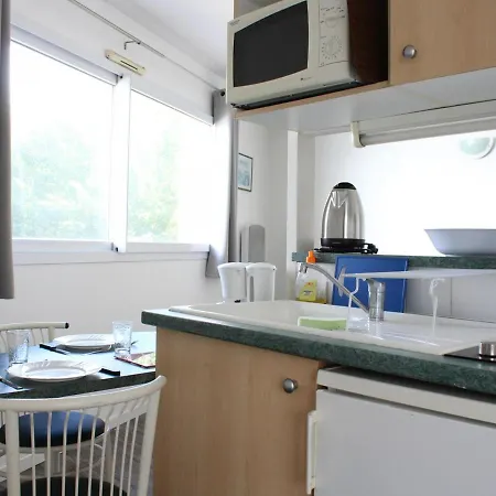 T2 Avec Piscine, Parking Et Terrasse - 4 Couchages, - Fr-1-246-497 Apartment La Rochelle (Charente-Maritime)